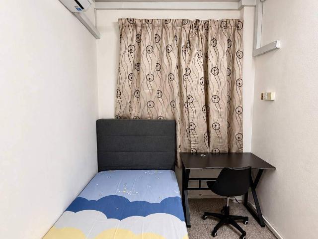 Room for rent in Wellesley, Penang