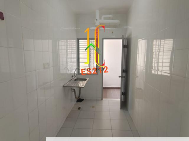 Flat for sale in Alam Impian, Selangor