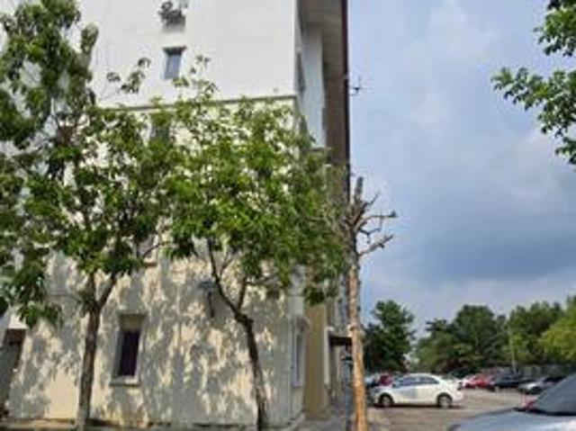 Apartment for sale in Petaling, Alam Impian