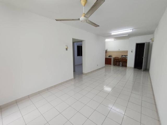 Apartment for sale in Petaling, Alam Impian
