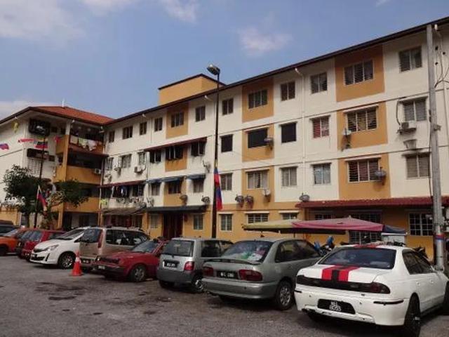 Apartment for sale in Keramat