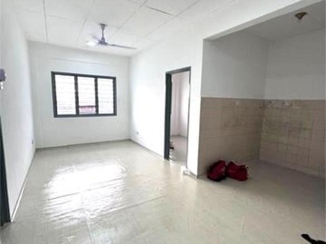 Apartment for sale in Keramat