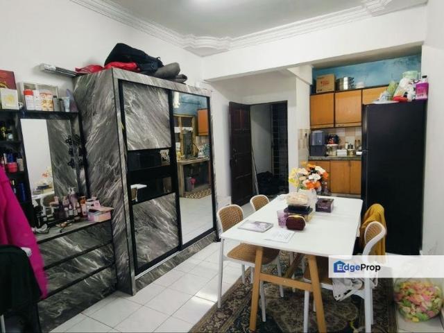 Condominium for sale in Petaling, Alam Impian