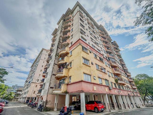 Apartment for sale in Petaling, Alam Impian