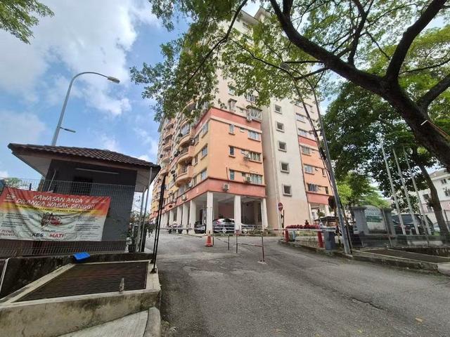 Apartment for sale in Petaling, Alam Impian