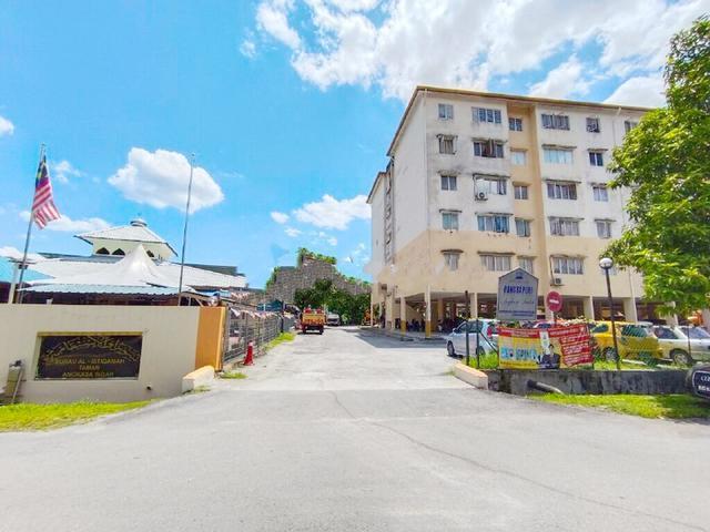 Apartment for sale in Kajang, Langat