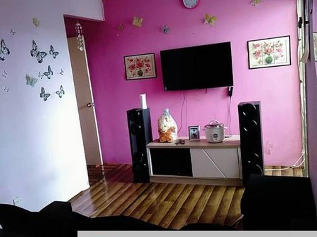 Flat for sale in Tanjong Sepat, Selangor