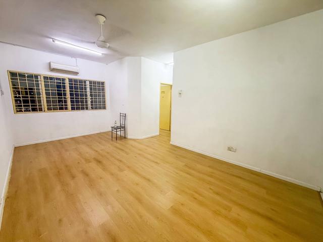 Apartment for sale in Kajang, Langat