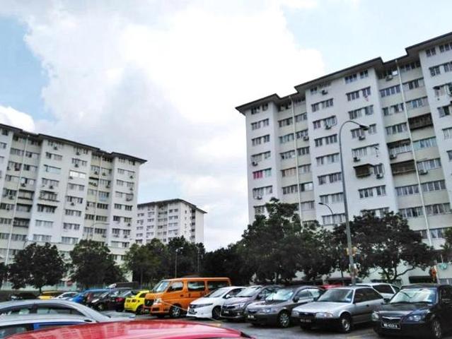 Apartment for sale in Kajang, Langat