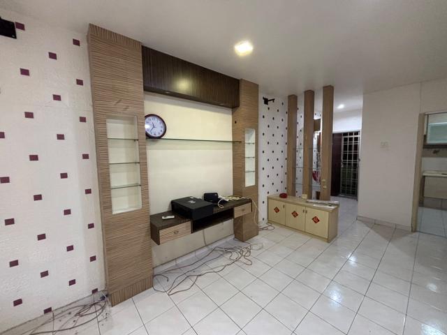 Apartment for sale in Kajang, Langat