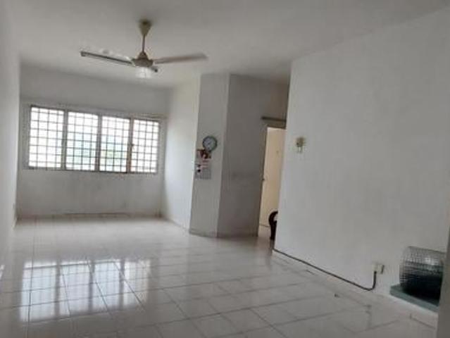 Apartment for sale in Kajang, Langat
