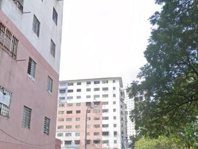 Apartment for sale in Kajang, Langat