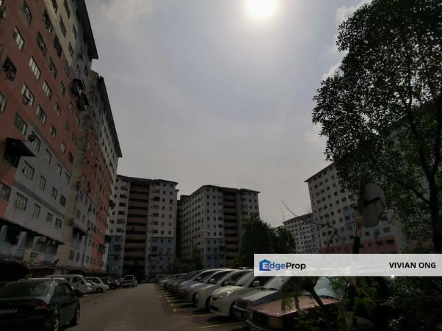 Flat for sale in Petaling, Subang Jaya