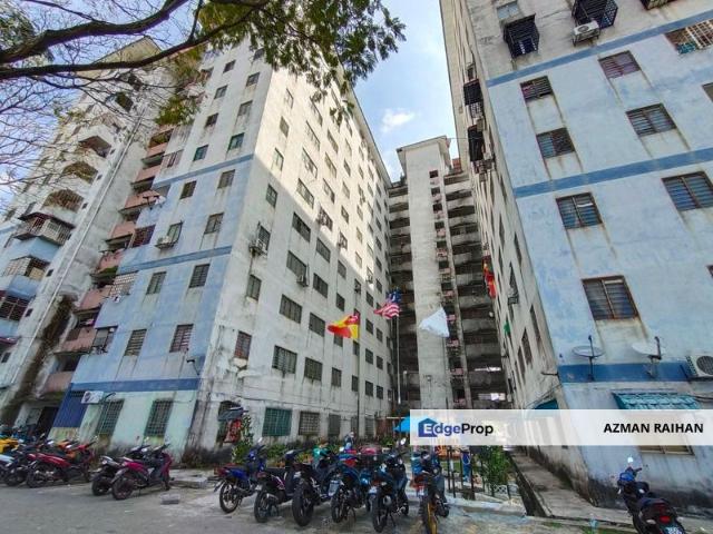 Flat for sale in Petaling, Subang Jaya
