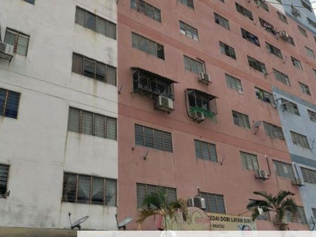 Flat for sale in Petaling, Subang Jaya