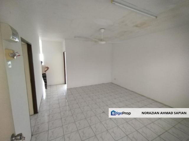 Flat for sale in Kajang, Langat