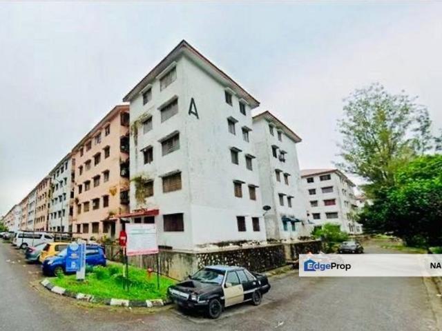 Flat for sale in Kajang, Langat
