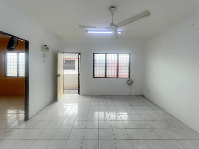 Apartment for sale in Beranang, Majlis Perbandaran Kajang