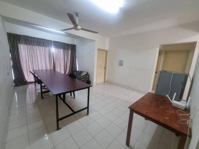 Apartment for rent in Petaling, Alam Impian