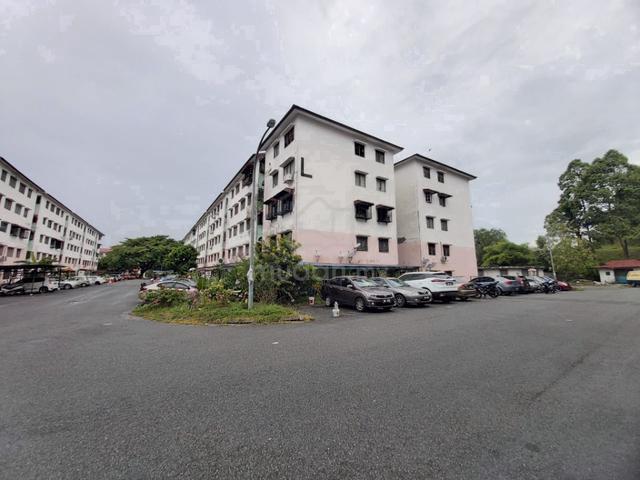 Apartment for sale in Kajang, Langat