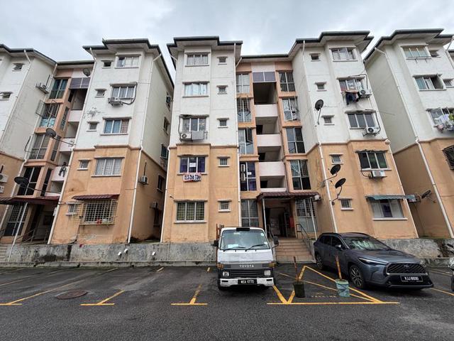 Apartment for sale in Petaling, Subang Jaya