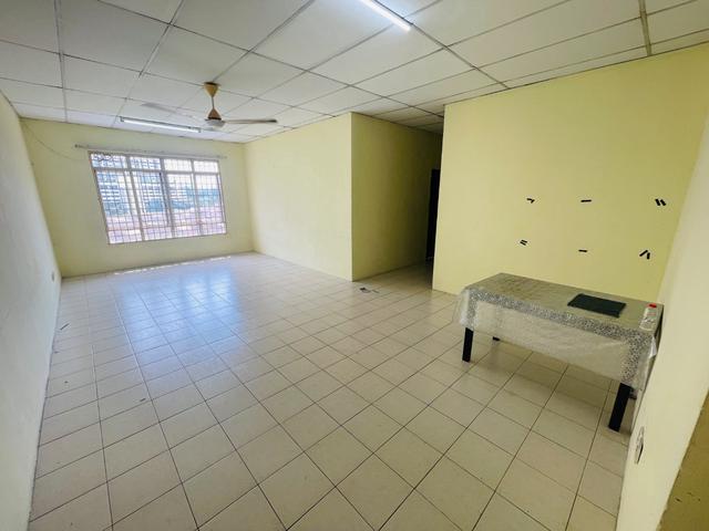 Apartment for sale in Kajang, Langat