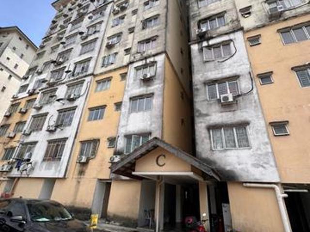 Apartment for sale in Kajang, Langat