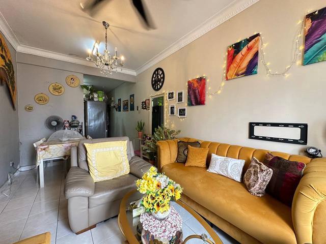 Apartment for sale in Country Heights Damansara, Kuala Lumpur
