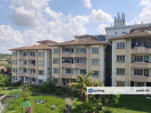 Condominium for sale in Malaka