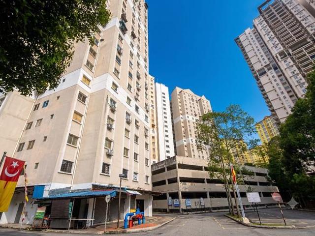 Condominium for sale in Country Heights Damansara, Kuala Lumpur
