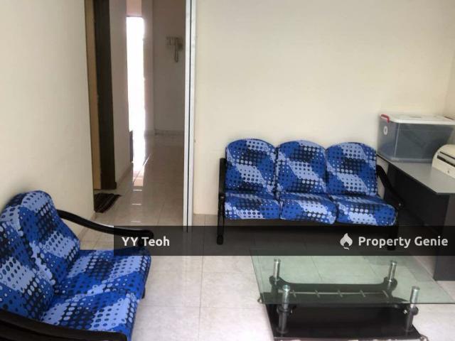 Apartment for sale in Malaka