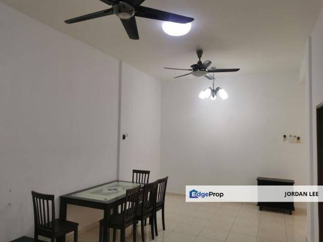 Condominium for rent in Malaka