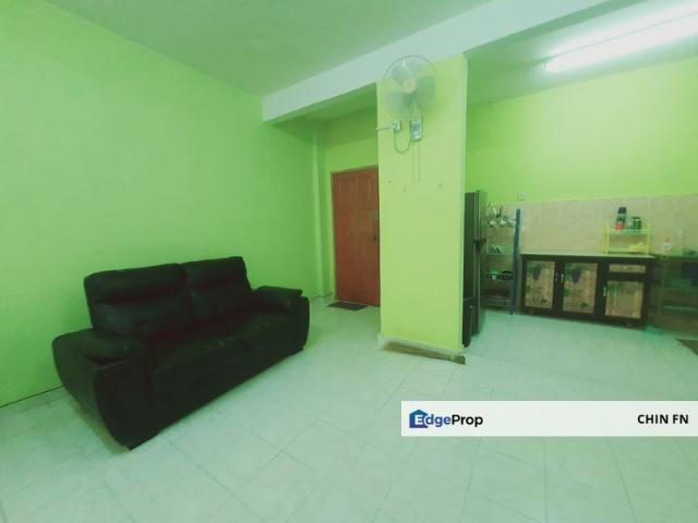 Flat for rent in Malaka