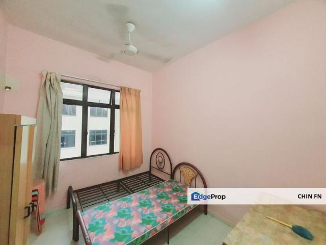 Flat for rent in Malaka