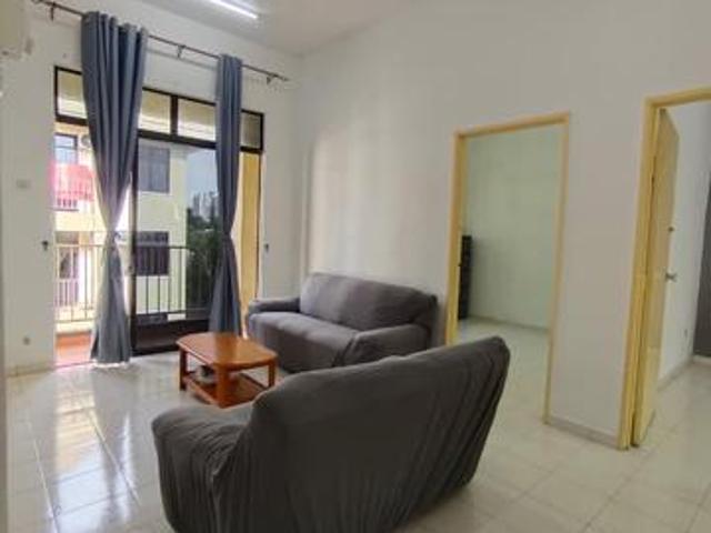 Apartment for sale in Malaka