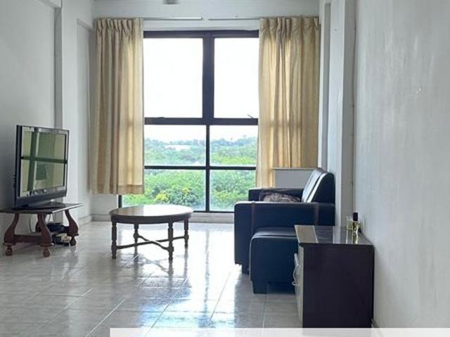 Condominium for sale in Malaka