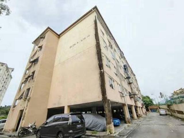 Flat for sale in Kajang, Langat