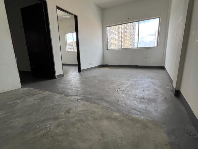 Flat for sale in Petaling, Subang Jaya