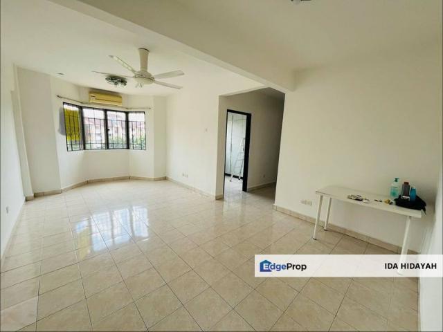 Condominium for sale in Petaling, Damansara Damai