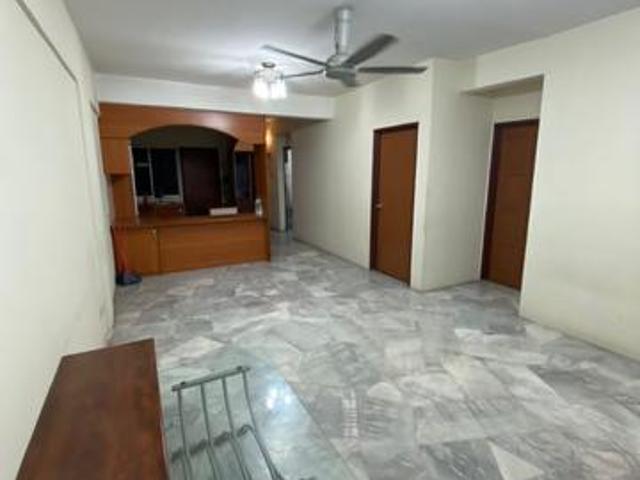 Apartment for sale in Kajang, Langat