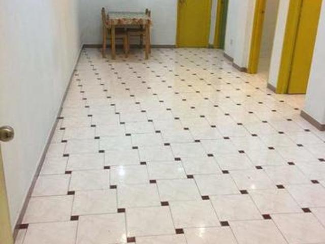 Flat for sale in Bandar Kinrara, Majlis Bandaraya Subang Jaya