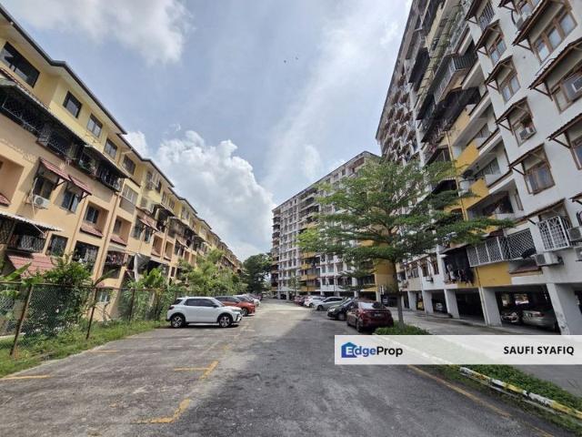 Condominium for sale in Langat, Selangor