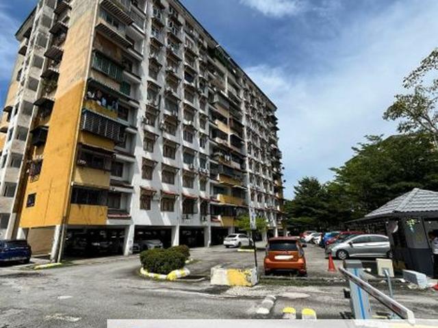 Condominium for sale in Langat, Selangor