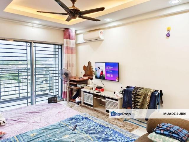 Flat for sale in Alam Impian, Selangor