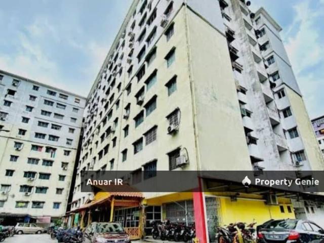 Apartment for sale in Petaling, Damansara Damai