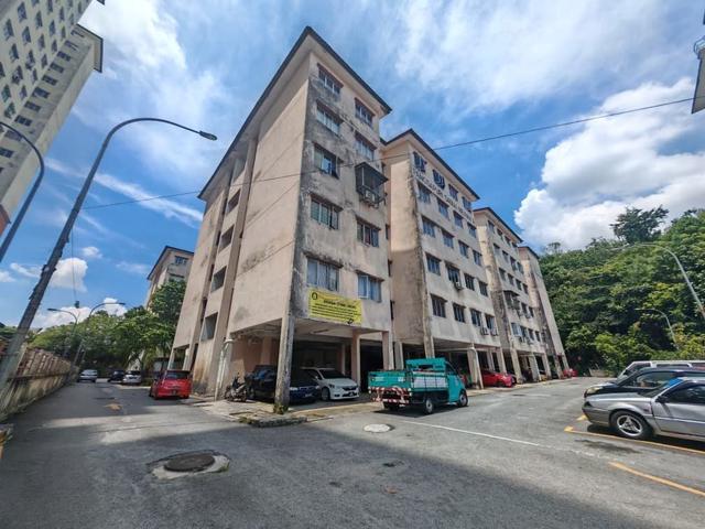 Apartment for sale in Kajang, Langat
