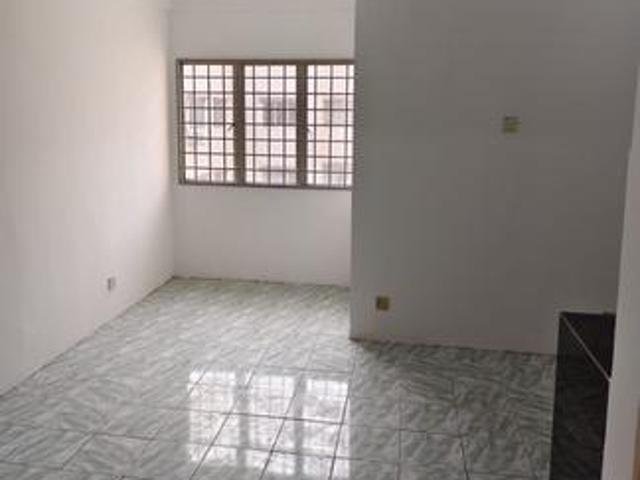 Apartment for sale in Kajang, Langat