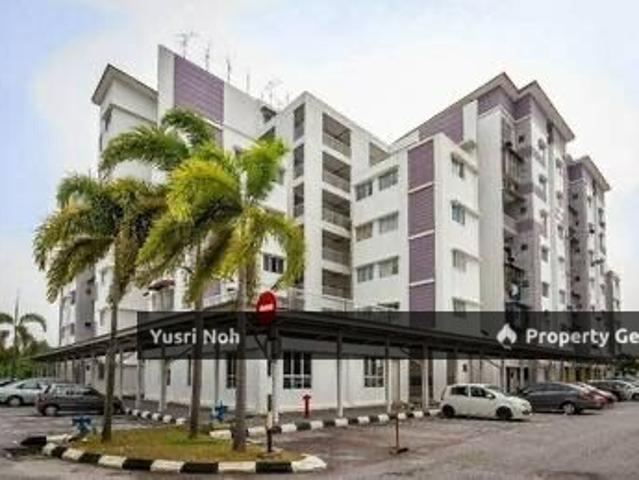 Apartment for sale in Kajang, Langat