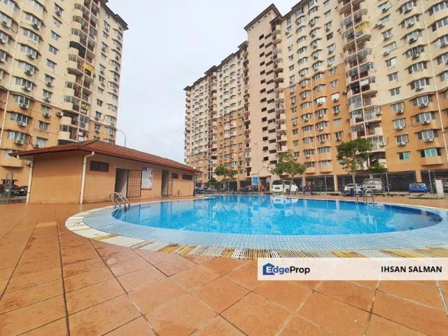 Condominium for sale in Petaling, Alam Impian
