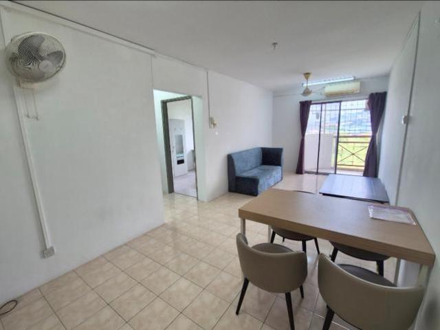 Apartment for rent in Subang Bestari, Shah Alam